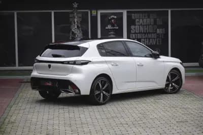 Vendo Peugeot 308 2022 - 22900 EUR, 133639 km - AUTO.MOTO.pt