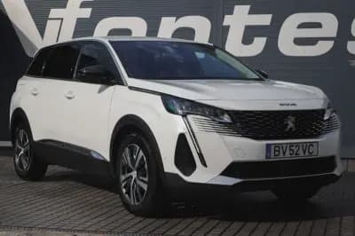 Vendo Peugeot 5008 2022 - 24480 EUR, 41620 km - AUTO.MOTO.pt