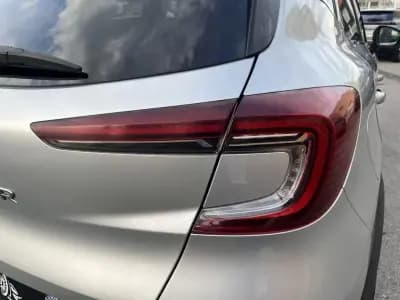 Vendo Renault Captur 2021 - 14950 EUR, 119000 km - AUTO.MOTO.pt