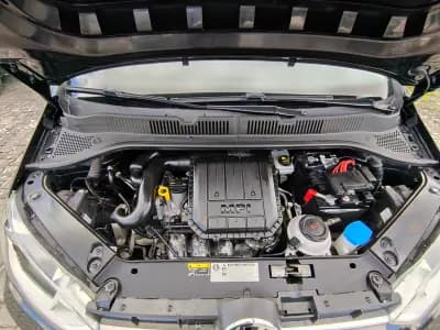 Sell Volkswagen Up! 2019 - 10900 EUR, 42000 km - AUTO.MOTO.pt