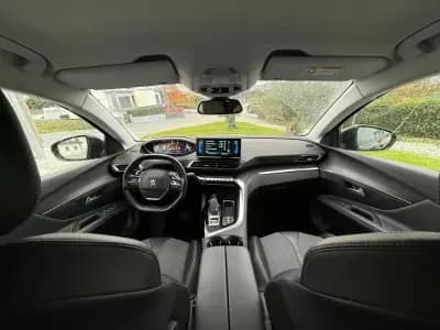 Sell Peugeot 3008 2021 - 21999 EUR, 104700 km - AUTO.MOTO.pt