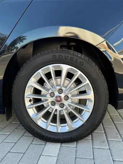 Sell Fiat Tipo 2021 - 14480 EUR, 83050 km - AUTO.MOTO.pt