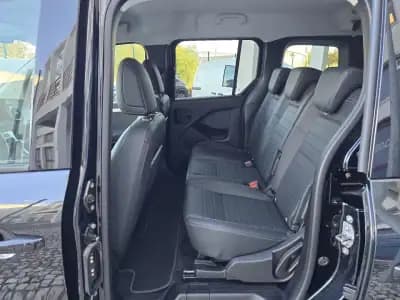 Sell Mercedes-Benz EQT 2024 - 36950 EUR, 73 km - AUTO.MOTO.pt