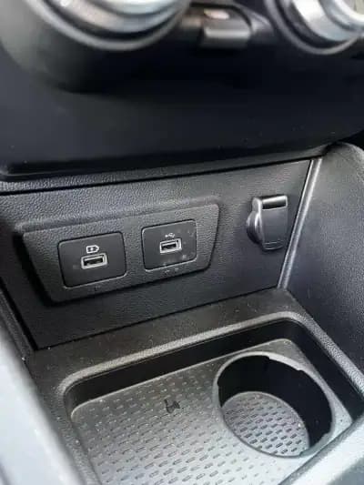 Sell Dacia Duster 2022 - 19900 EUR, 15627 km - AUTO.MOTO.pt