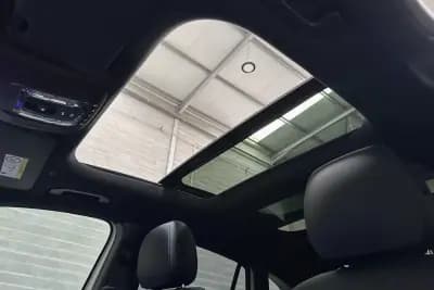 Vendo Mercedes-Benz GLA 250 2024 - 40950 EUR, 31091 km - AUTO.MOTO.pt