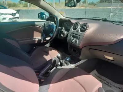 Vendo Alfa Romeo MiTo 2011 - 4990 EUR, 219000 km - AUTO.MOTO.pt