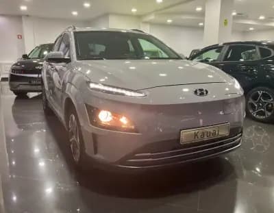 Sell Hyundai Kauai 2021 - 20900 EUR, 73000 km - AUTO.MOTO.pt