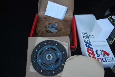 Sell Peugeot 207 2008 - 4250 EUR, 161000 km - AUTO.MOTO.pt