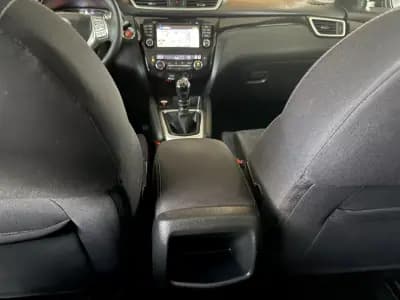 Sell Nissan Qashqai 2015 - 14500 EUR, 171000 km - AUTO.MOTO.pt