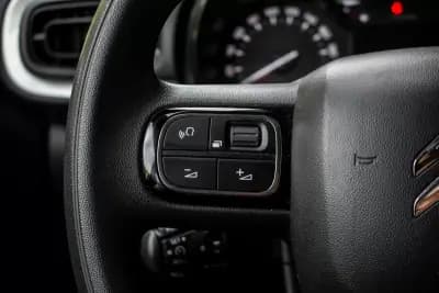 Vendo Citroën C3 2021 - 10750 EUR, 139047 km - AUTO.MOTO.pt