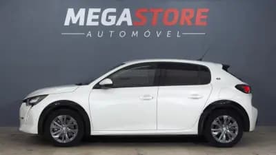 Vendo Peugeot e-208 2021 - 16350 EUR, 46000 km - AUTO.MOTO.pt