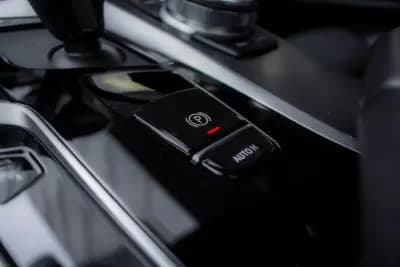 Vendo BMW 530e 2022 - 42390 EUR, 52311 km - AUTO.MOTO.pt