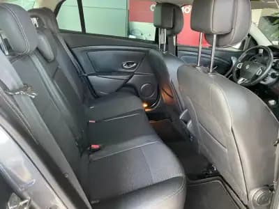 Sell Renault Mégane Sport Tourer 2010 - 4990 EUR, 340390 km - AUTO.MOTO.pt