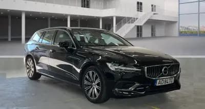 Sell Volvo V60 2020 - 27500 EUR, 130700 km - AUTO.MOTO.pt