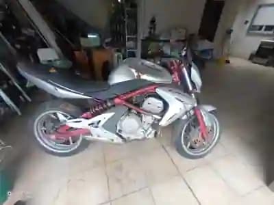 Sell Kawasaki ER-6n 2002 - 1650 EUR, 0 km - AUTO.MOTO.pt