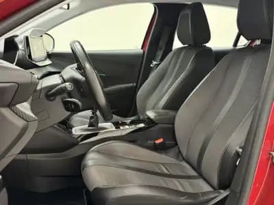 Vendo Peugeot 208 2020 - 13890 EUR, 63000 km - AUTO.MOTO.pt