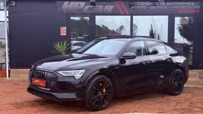 Sell Audi e-tron Sportback 2020 - 31990 EUR, 80000 km - AUTO.MOTO.pt