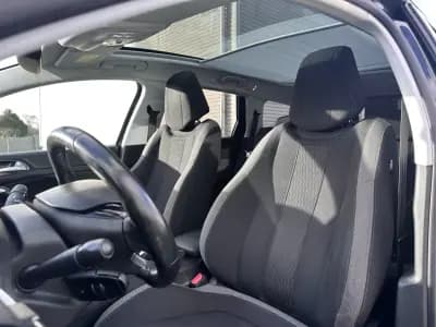 Sell Peugeot 308 SW 2016 - 8900 EUR, 200000 km - AUTO.MOTO.pt