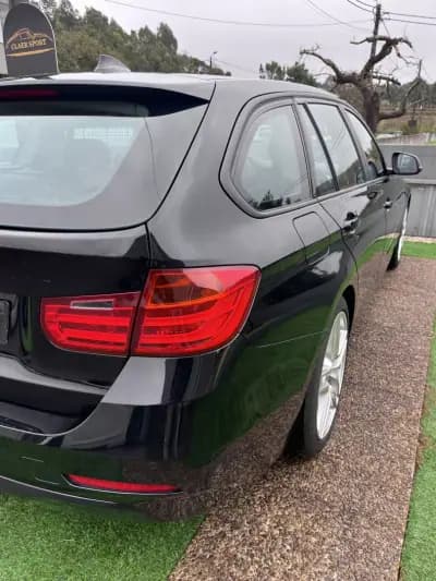 Vendo BMW 320 2013 - 13900 EUR, 220000 km - AUTO.MOTO.pt