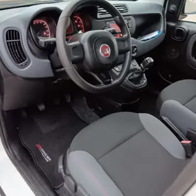 Vendo Fiat Panda 2019 - 7900 EUR, 168991 km - AUTO.MOTO.pt