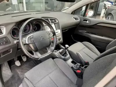 Sell Citroën C4 2016 - 10900 EUR, 147000 km - AUTO.MOTO.pt