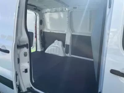 Sell Peugeot Expert 2015 - 10950 EUR, 187000 km - AUTO.MOTO.pt