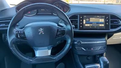 Sell Peugeot 308 SW 2016 - 9650 EUR, 192092 km - AUTO.MOTO.pt