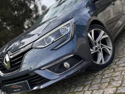 Sell Renault Mégane 2019 - 15990 EUR, 167000 km - AUTO.MOTO.pt