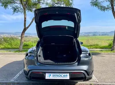 Sell Porsche Taycan Cross Turismo 2023 - 106480 EUR, 30000 km - AUTO.MOTO.pt