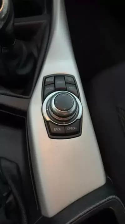 Sell BMW 118 2012 - 11990 EUR, 257036 km - AUTO.MOTO.pt