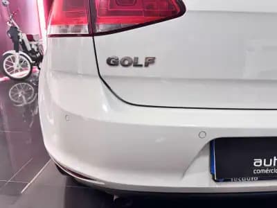 Vendo Volkswagen Golf 2016 - 12500 EUR, 228000 km - AUTO.MOTO.pt
