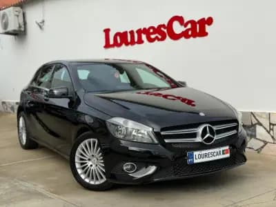 Vendo Mercedes-Benz A 180 2015 - 14950 EUR, 180700 km - AUTO.MOTO.pt
