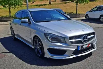 Vendo Mercedes-Benz CLA 180 2016 - 17490 EUR, 178000 km - AUTO.MOTO.pt