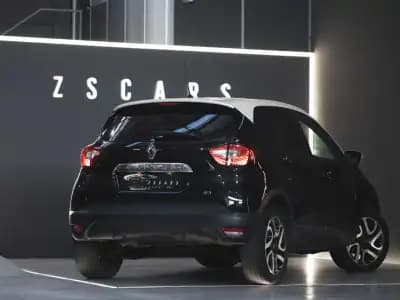 Vendo Renault Captur 2016 - 11490 EUR, 153000 km - AUTO.MOTO.pt