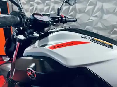 Vendo mota Yamaha V Star 250 2019 - 6250 EUR, 18812 km - AUTO.MOTO.pt