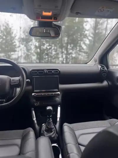 Sell Citroën C3 Aircross 2021 - 15250 EUR, 180999 km - AUTO.MOTO.pt