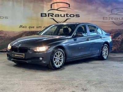 Vendo BMW 320 2014 - 13500 EUR, 292551 km - AUTO.MOTO.pt