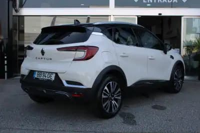 Vendo Renault Captur 2020 - 17900 EUR, 131971 km - AUTO.MOTO.pt