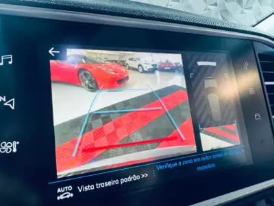 Vendo Peugeot 308 2018 - 11990 EUR, 102610 km - AUTO.MOTO.pt