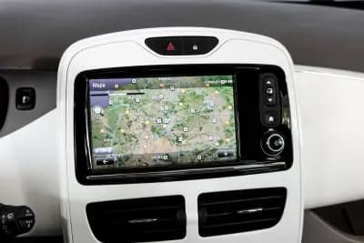 Vendo Renault Zoe 2017 - 15000 EUR, 45000 km - AUTO.MOTO.pt