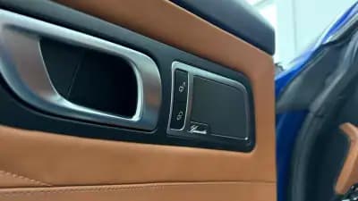 Sell Mercedes-Benz AMG GT 2017 - 115000 EUR, 18740 km - AUTO.MOTO.pt