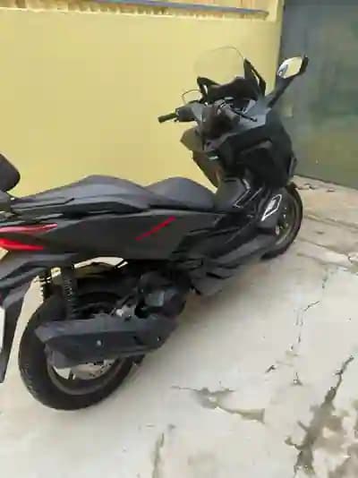 Sell Honda Forza 2025 - 5300 EUR, 2600 km - AUTO.MOTO.pt