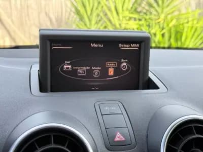 Vendo Audi A1 2011 - 10900 EUR, 118000 km - AUTO.MOTO.pt