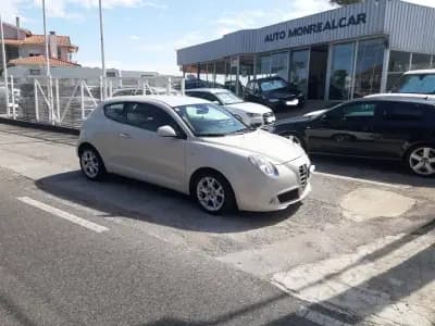 Vendo Alfa Romeo MiTo 2018 - 8000 EUR, 234180 km - AUTO.MOTO.pt