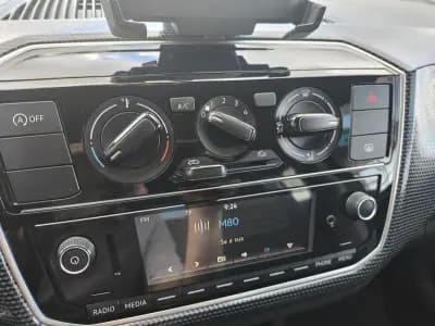 Sell Volkswagen Up! 2019 - 10900 EUR, 42000 km - AUTO.MOTO.pt