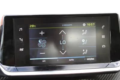 Sell Peugeot e-208 2020 - 13990 EUR, 144000 km - AUTO.MOTO.pt