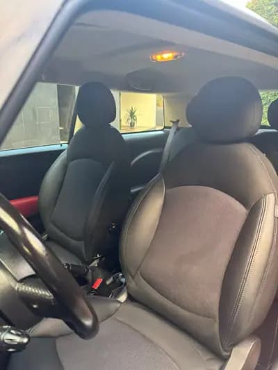 Vendo MINI One 2011 - 9750 EUR, 167000 km - AUTO.MOTO.pt