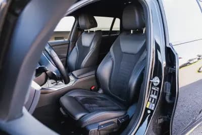 Sell BMW 330 2022 - 32000 EUR, 154900 km - AUTO.MOTO.pt