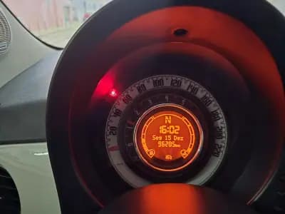 Sell Fiat 500C 2011 - 8999 EUR, 96285 km - AUTO.MOTO.pt