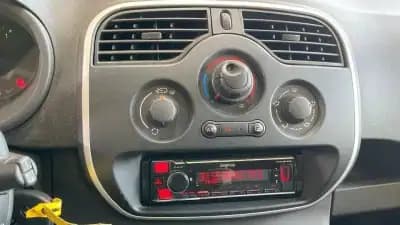 Sell Renault KANGOO 1.5 DCI MAXI BUSINESS 2022 - 10750 EUR, 130000 km - AUTO.MOTO.pt